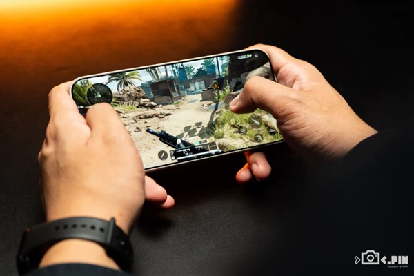 3999的一加15 好像心甘情愿当子品牌了