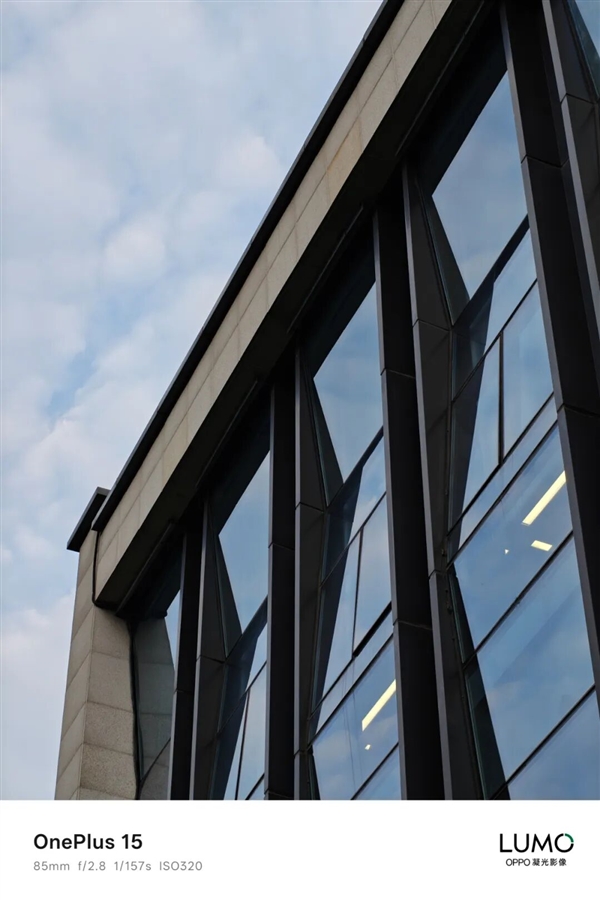 3999的一加15 好像心甘情愿当子品牌了