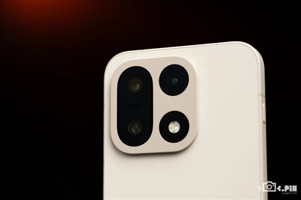 3999的一加15 好像心甘情愿当子品牌了