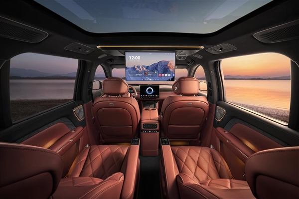 全尺寸旗舰SUV、国产“迈巴赫GLS”！岚图泰山内饰官图公布