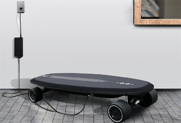 3599元 能随车携带!比亚迪自研电动滑板首批已售罄