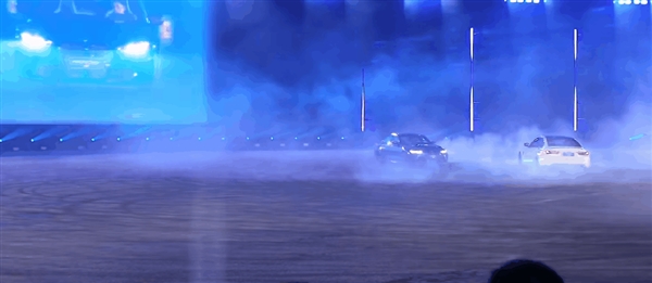 看完94万的宝马M3旅行版:我的眼泪从嘴角流了下来