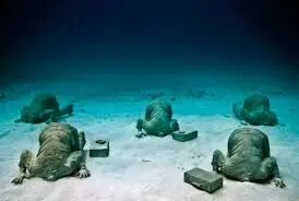 迈阿密将22辆“汽车”推入海底 给珊瑚当家