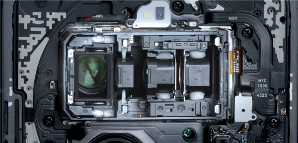 小米17 Ultra徕卡2亿长焦拆解：迄今最复杂的长焦结构！