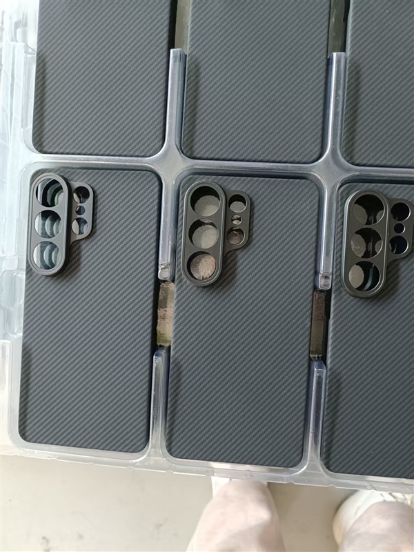 三星Galaxy S26 Ultra来了：最薄骁龙8E5 Ultra旗舰