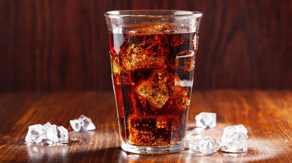 女子糖尿病不忌口8年变尿毒症 身体110斤水肿到180斤